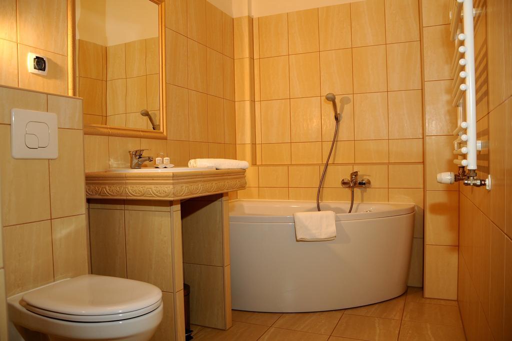 Folwark Stara Winiarnia Mszana Dolna Quarto foto